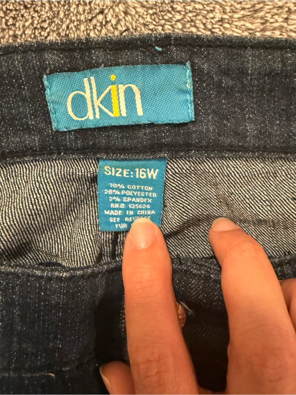 Blue jeans - Picture 3 of 5